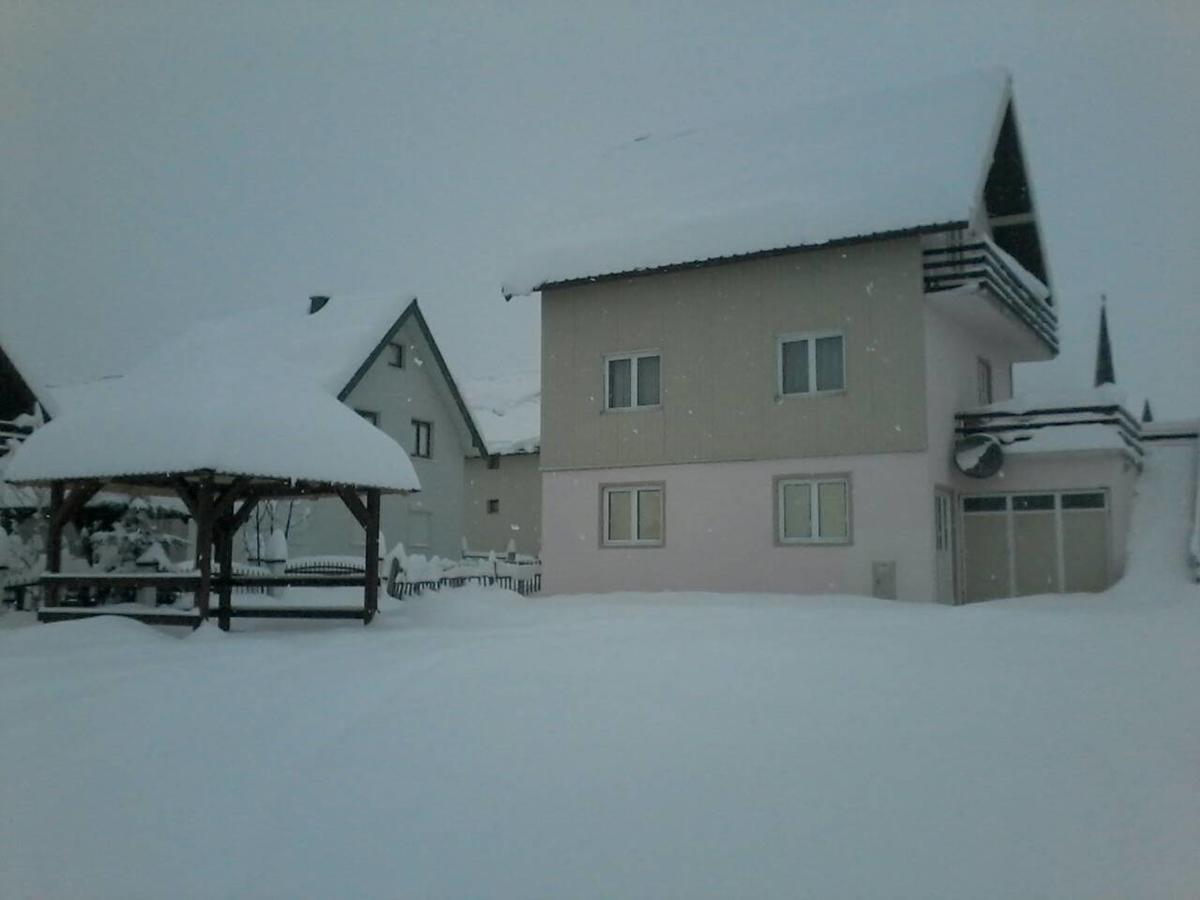 Guesthouse Mijatovic Zabljak  Exterior photo